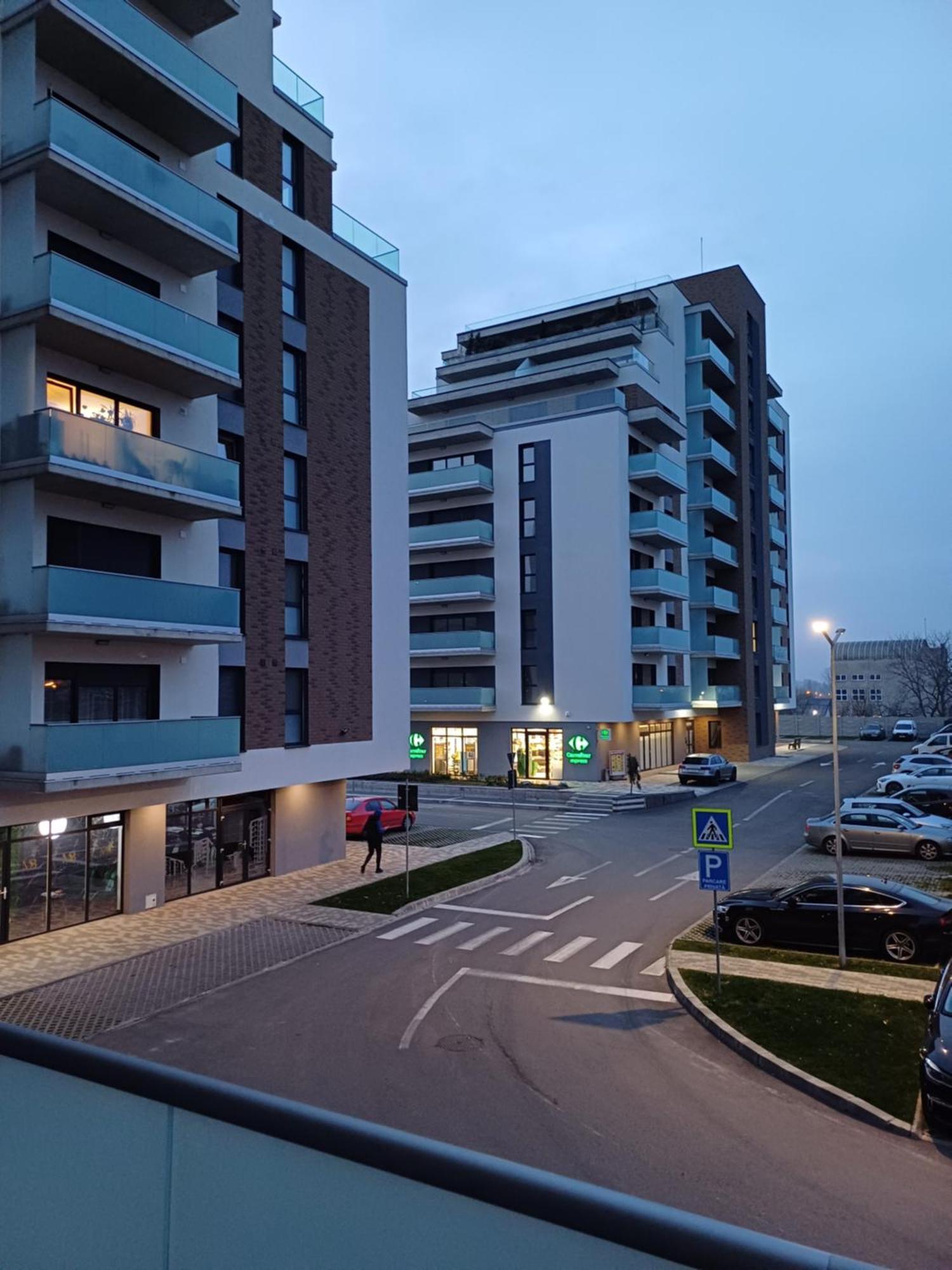 Home & Happy Oradea Eksteriør billede